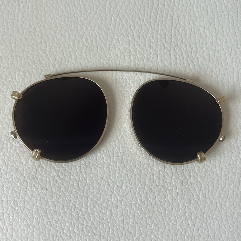 NEW. Round Red Retro Frame - Picture 15 of 15